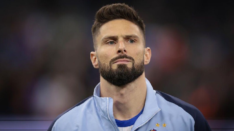 Olivier Giroud được xếp vào top 5 cầu thủ đẹp trai